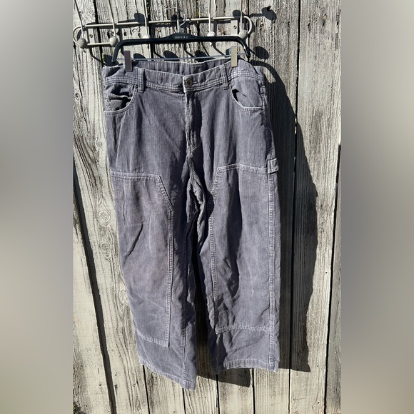 No Boundaries Men’s Corduroy Cargo Pants In Grey Color. - Picture 4 of 5